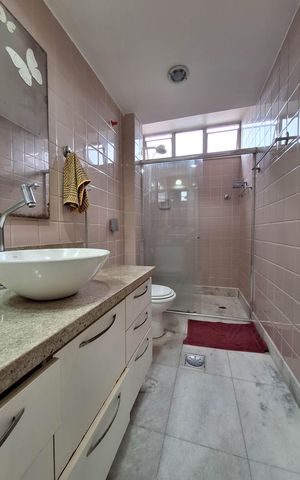 Apartamento à venda com 98m², 3 quartos e 1 vaga Apartamento à venda com 98m², 3 quartos e 1 vagaBanheiro Social