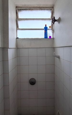 Apartamento à venda com 98m², 3 quartos e 1 vaga Apartamento à venda com 98m², 3 quartos e 1 vagaBanheiro de serviço