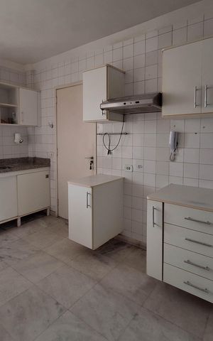 Apartamento à venda com 98m², 3 quartos e 1 vaga Apartamento à venda com 98m², 3 quartos e 1 vagaCozinha