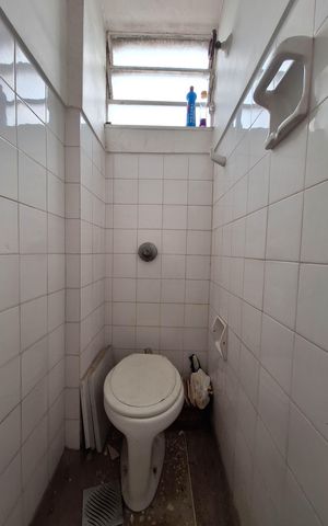 Apartamento à venda com 98m², 3 quartos e 1 vaga Apartamento à venda com 98m², 3 quartos e 1 vagaBanheiro de serviço