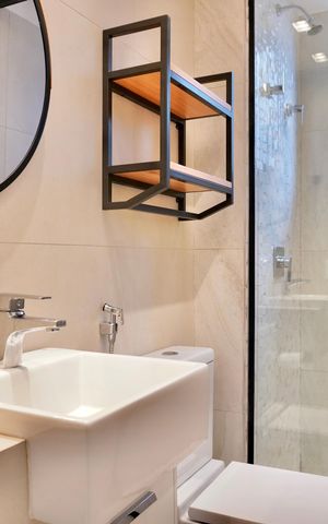 Apartamento à venda com 145m², 2 quartos e 2 vagas Apartamento à venda com 145m², 2 quartos e 2 vagasBanheiro Social