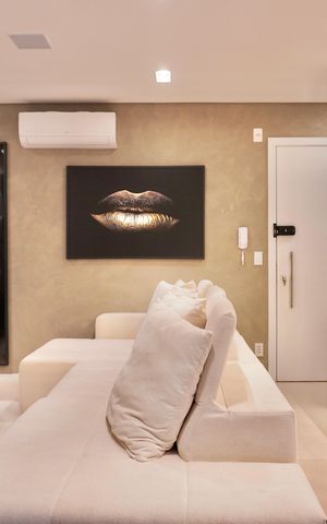 Apartamento à venda com 145m², 2 quartos e 2 vagas Apartamento à venda com 145m², 2 quartos e 2 vagasSala