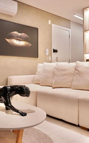 Apartamento à venda com 145m², 2 quartos e 2 vagas Apartamento à venda com 145m², 2 quartos e 2 vagasSala