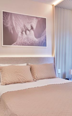 Apartamento à venda com 145m², 2 quartos e 2 vagas Apartamento à venda com 145m², 2 quartos e 2 vagasSuíte