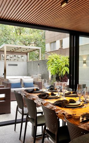 Apartamento à venda com 145m², 2 quartos e 2 vagas Apartamento à venda com 145m², 2 quartos e 2 vagasCozinha