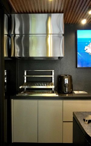 Apartamento à venda com 145m², 2 quartos e 2 vagas Apartamento à venda com 145m², 2 quartos e 2 vagasCozinha