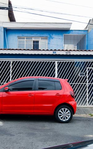 Casa à venda com 250m², 2 quartos e 2 vagasFachada