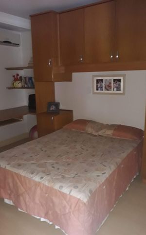 Casa de condomínio à venda com 191m², 3 quartos e 2 vagas