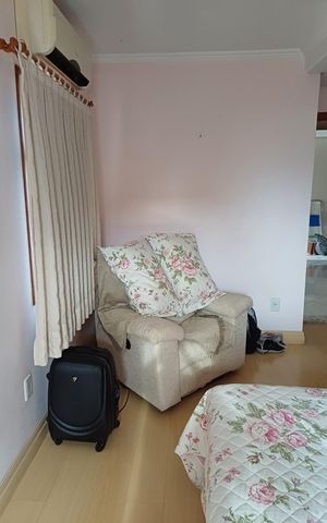 Casa de condomínio à venda com 191m², 3 quartos e 2 vagas