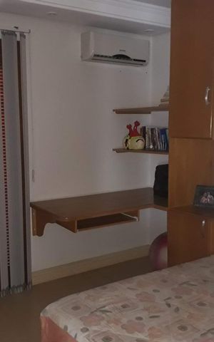 Casa de condomínio à venda com 191m², 3 quartos e 2 vagas