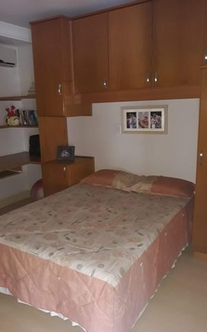 Casa de condomínio à venda com 191m², 3 quartos e 2 vagas
