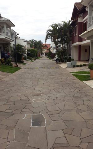 Casa de condomínio à venda com 191m², 3 quartos e 2 vagas