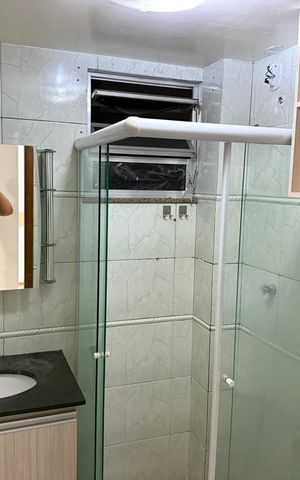 Apartamento para alugar com 50m², 2 quartos e 1 vaga Apartamento para alugar com 50m², 2 quartos e 1 vagaBanheiro social