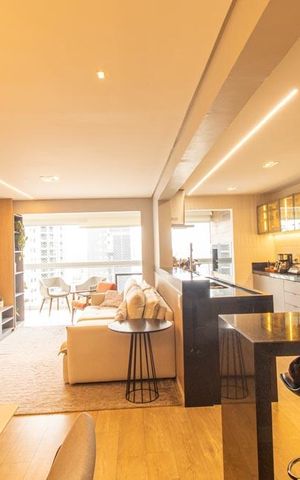Apartamento à venda com 120m², 3 quartos e 2 vagas Apartamento à venda com 120m², 3 quartos e 2 vagasSala