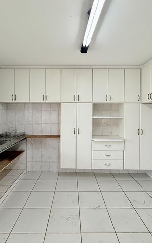 Casa à venda com 85m², 2 quartos e sem vaga Casa à venda com 85m², 2 quartos e sem vagaCozinha