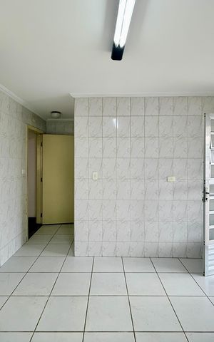 Casa à venda com 85m², 2 quartos e sem vaga Casa à venda com 85m², 2 quartos e sem vagaCozinha