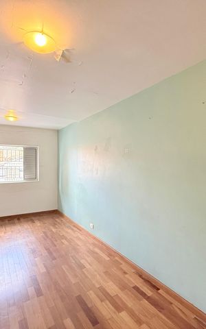Casa à venda com 85m², 2 quartos e sem vaga Casa à venda com 85m², 2 quartos e sem vagaQuarto 1