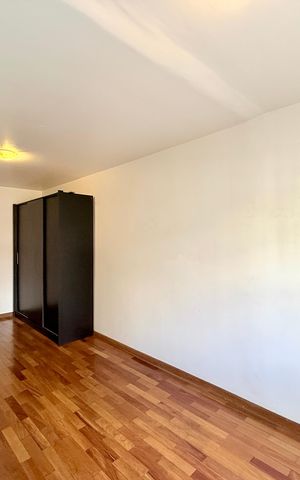 Casa à venda com 85m², 2 quartos e sem vaga Casa à venda com 85m², 2 quartos e sem vagaQuarto 1