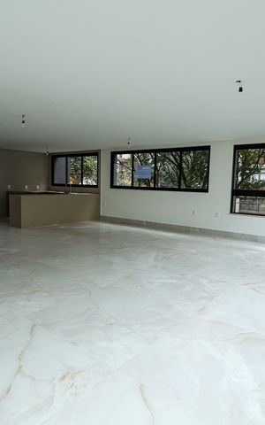 Apartamento à venda com 183m², 4 quartos e 4 vagasSala