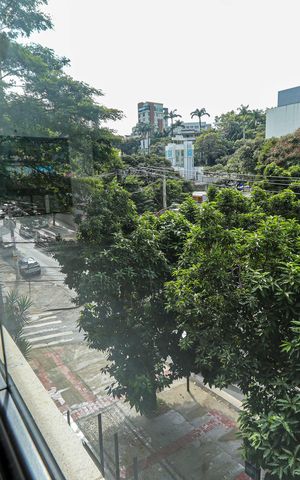 Apartamento à venda com 183m², 4 quartos e 4 vagasVista da Sala