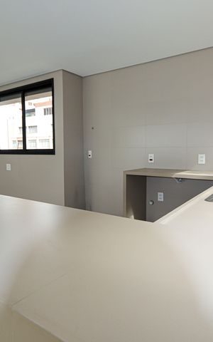 Apartamento à venda com 183m², 4 quartos e 4 vagasCozinha