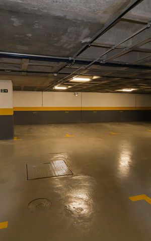 Apartamento à venda com 183m², 4 quartos e 4 vagasGaragem
