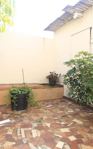 Casa à venda com 192m², 4 quartos e 1 vagaÁrea externa