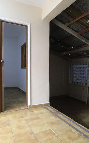 Casa à venda com 192m², 4 quartos e 1 vagaÁrea externa