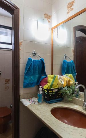Apartamento à venda com 240m², 3 quartos e 2 vagasCobertura - Banheiro