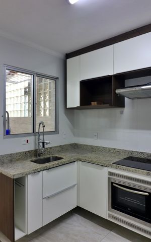 Casa de condomínio à venda com 120m², 3 quartos e 2 vagasCozinha 