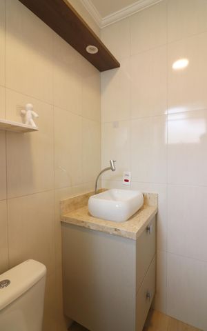 Casa de condomínio à venda com 120m², 3 quartos e 2 vagasBanheiro Social