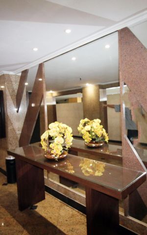 Apartamento à venda com 70m², 2 quartos e 1 vagaÁrea comum - Hall de entrada