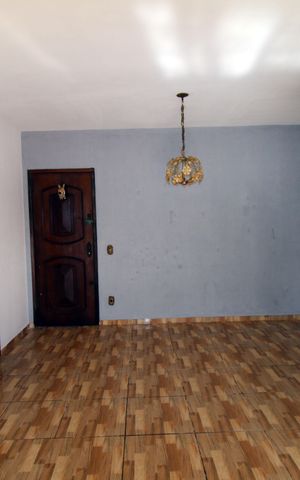 Apartamento à venda com 70m², 2 quartos e 1 vagaSala