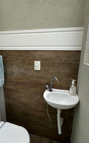 Casa de condomínio para alugar com 254m², 4 quartos e 11 vagas Casa de condomínio para alugar com 254m², 4 quartos e 11 vagasÁrea comum