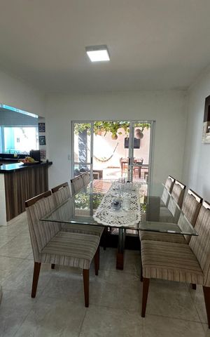 Casa de condomínio para alugar com 254m², 4 quartos e 11 vagas Casa de condomínio para alugar com 254m², 4 quartos e 11 vagasSala de Jantar