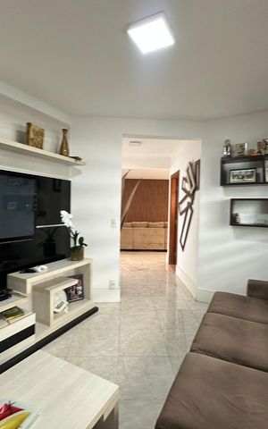 Casa de condomínio para alugar com 254m², 4 quartos e 11 vagas Casa de condomínio para alugar com 254m², 4 quartos e 11 vagasSala de TV