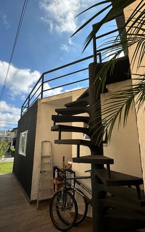 Casa de condomínio para alugar com 254m², 4 quartos e 11 vagas Casa de condomínio para alugar com 254m², 4 quartos e 11 vagasQuintal