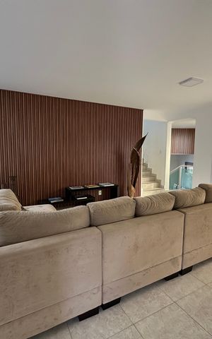 Casa de condomínio para alugar com 254m², 4 quartos e 11 vagas Casa de condomínio para alugar com 254m², 4 quartos e 11 vagasSala