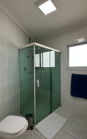 Casa de condomínio para alugar com 254m², 4 quartos e 11 vagas Casa de condomínio para alugar com 254m², 4 quartos e 11 vagasBanheiro social
