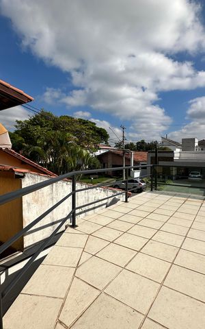 Casa de condomínio para alugar com 254m², 4 quartos e 11 vagas Casa de condomínio para alugar com 254m², 4 quartos e 11 vagasVaranda