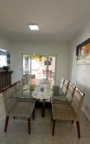 Casa de condomínio para alugar com 254m², 4 quartos e 11 vagas Casa de condomínio para alugar com 254m², 4 quartos e 11 vagasSala de Jantar