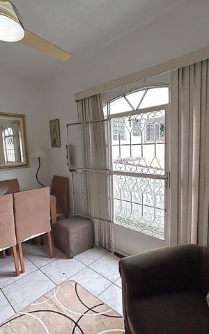 Casa à venda com 800m², 3 quartos e 41 vagasSala