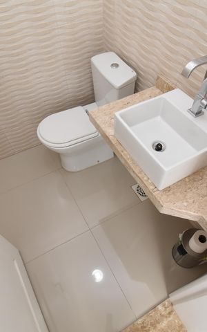 Casa de condomínio à venda com 354m², 4 quartos e 2 vagasLavabo