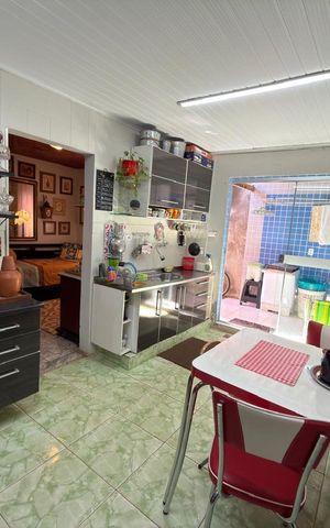 Casa à venda com 150m², 2 quartos e 5 vagas
