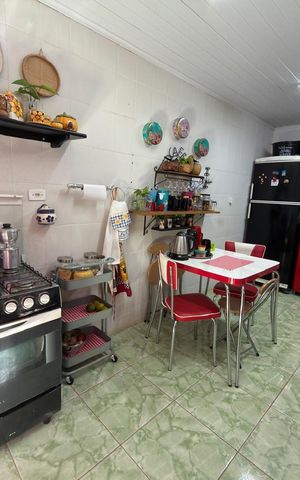 Casa à venda com 150m², 2 quartos e 5 vagas