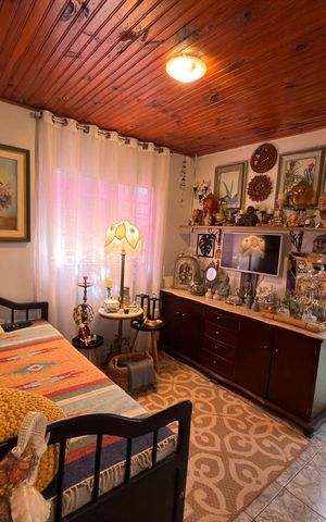 Casa à venda com 150m², 2 quartos e 5 vagas