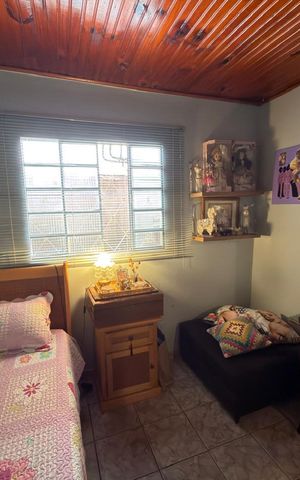 Casa à venda com 150m², 2 quartos e 5 vagas