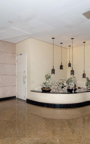 Apartamento à venda com 106m², 3 quartos e 3 vagasHall social