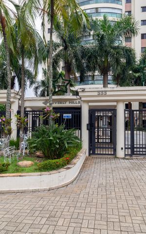 Apartamento à venda com 106m², 3 quartos e 3 vagasFachada