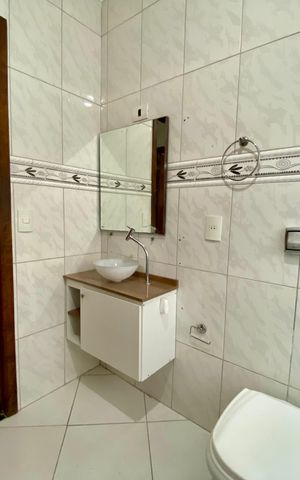Casa para alugar com 250m², 4 quartos e 4 vagas Casa para alugar com 250m², 4 quartos e 4 vagasBanheiro 2
